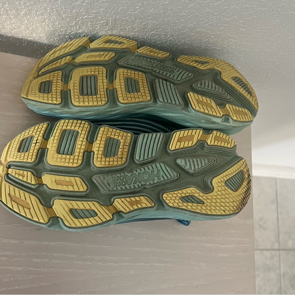Hoka Teal Bondi 6 Athletic Shoes - Picture 6 of 6